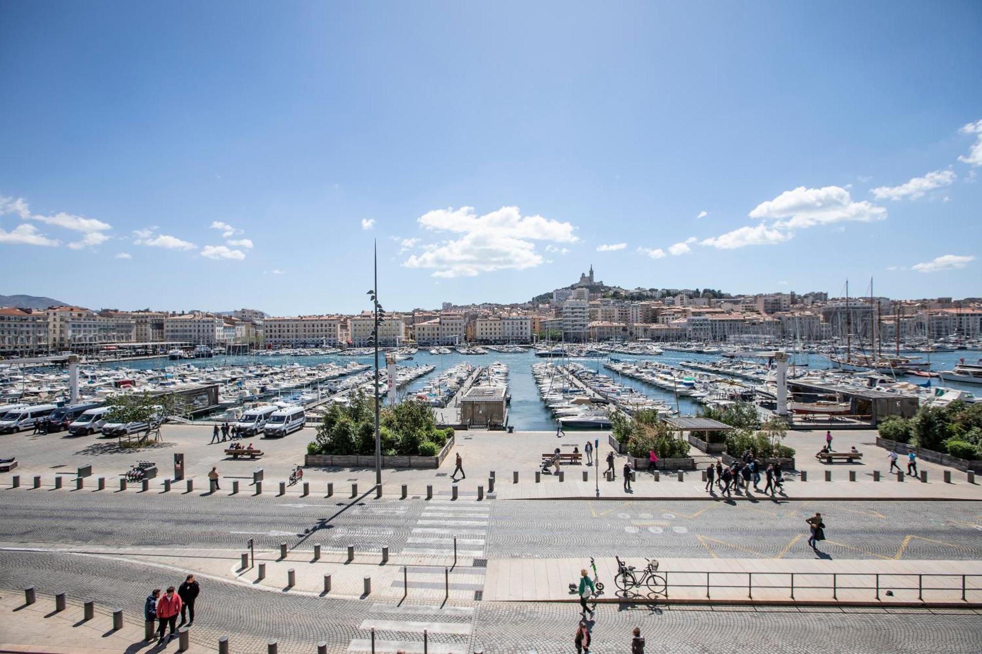 Vue Sublime Vieux-port, Douillet Marseille